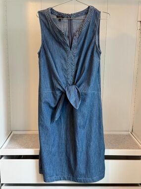 Talbots Medium blue Denim Midi Dress Sz 12 Sleeveless V-Neck Tie Waist Cotton